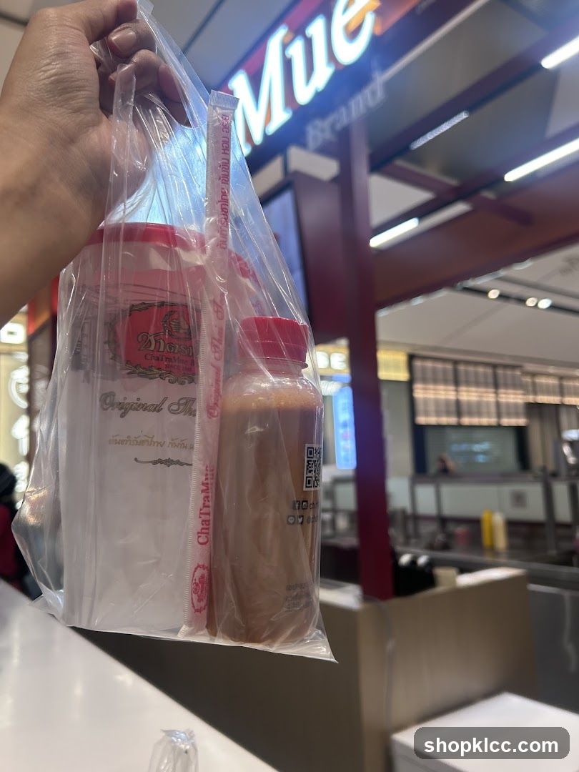 Thai Tea Drinks in a Bag