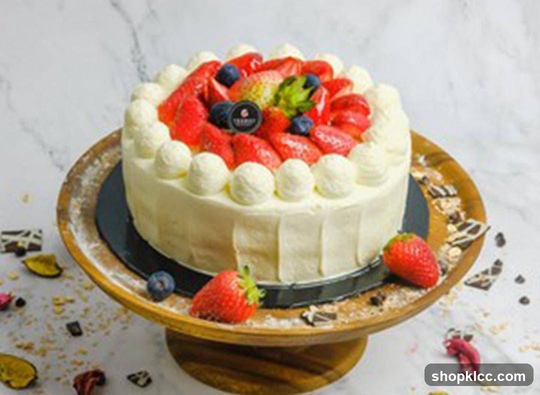 Strawberry and Blueberry Cake