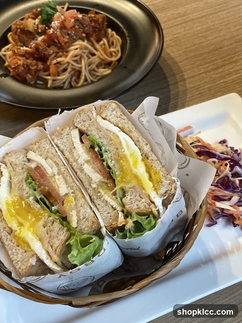 Club Sandwich and Spaghetti
