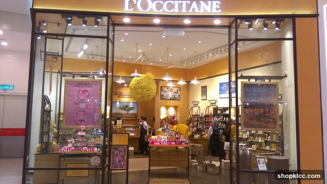 L'Occitane Storefront