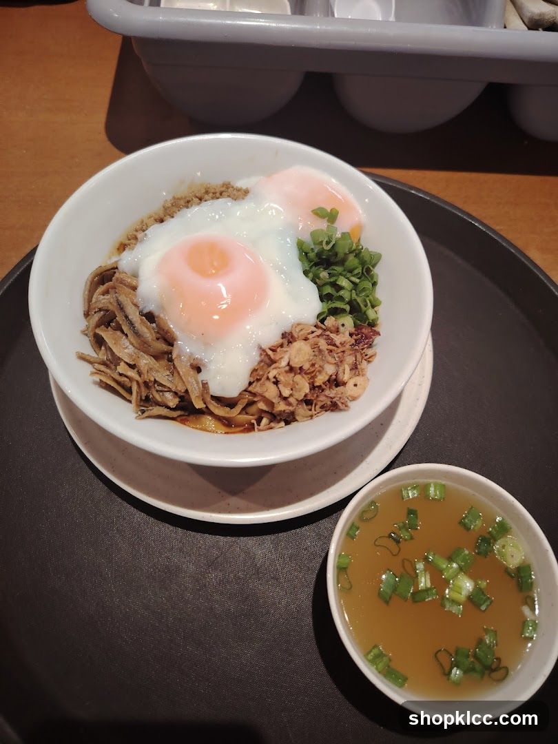 Noodles with Eggs and Soup
