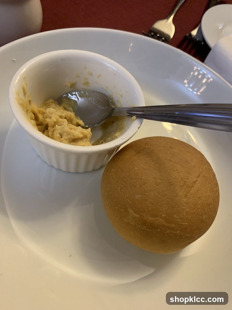 Bread roll with spread