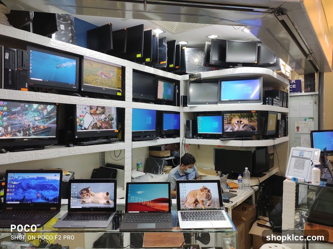 Computer Store Display