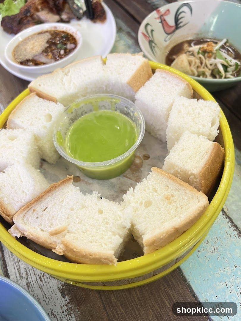 Bread with Pandan Custard