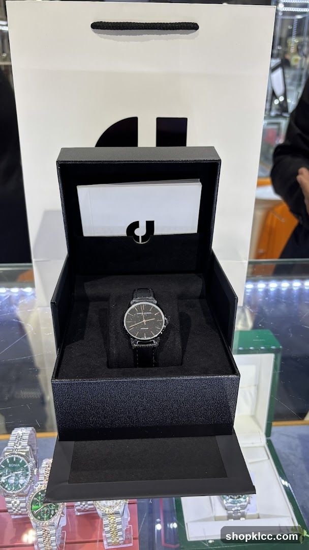 Watch in a presentation box