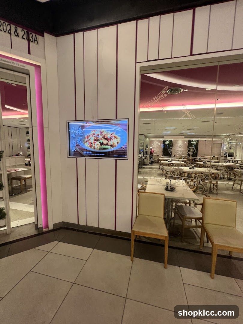 Restaurant Interior and Display