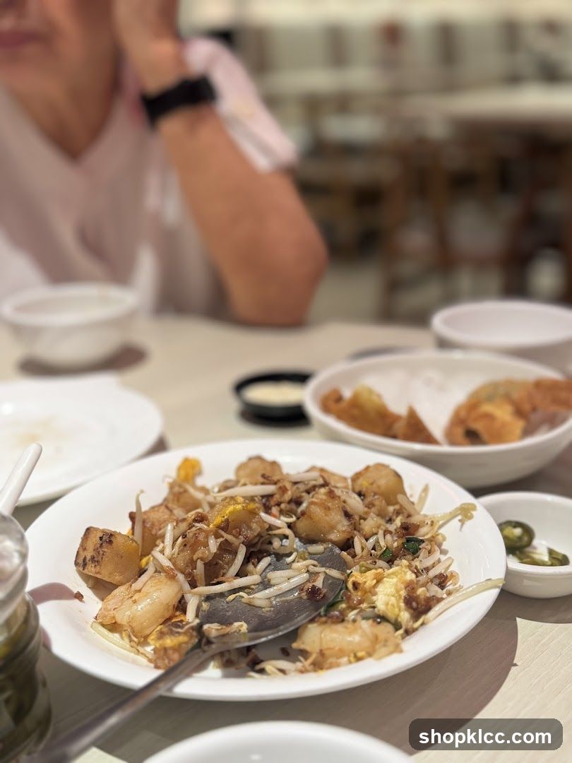 Stir-fried Radish Cake with Shrimp