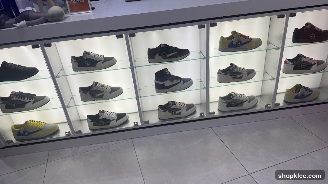 Sneaker Display