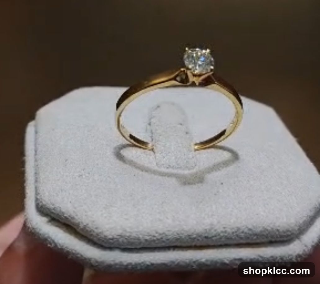 Gold Diamond Ring