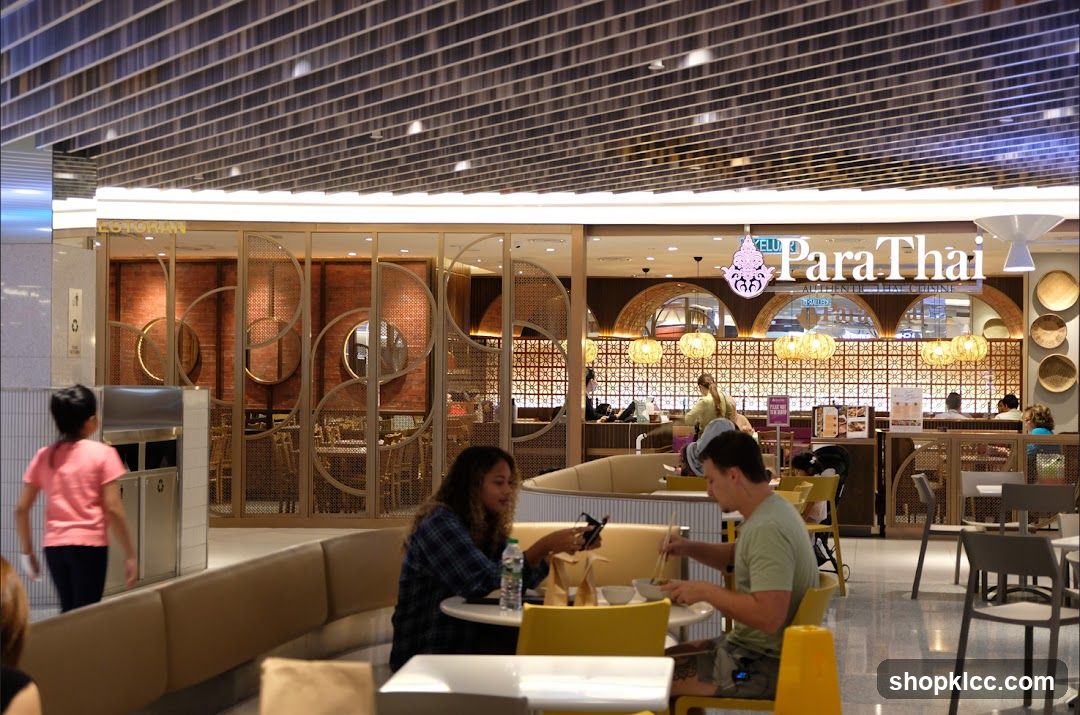 Para Thai Restaurant Interior