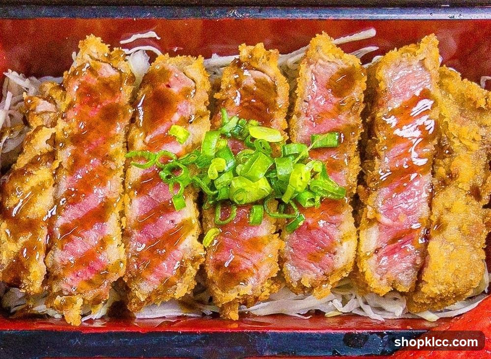Fried Beef with Sauce and Scallions