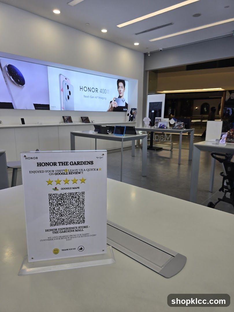 Honor Store Display