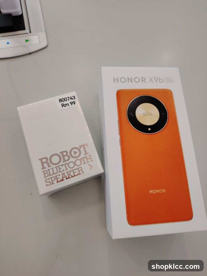 Honor X9b 5G and Robot Bluetooth Speaker