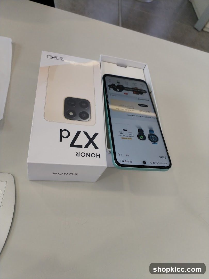 Honor X7d Smartphone and Box
