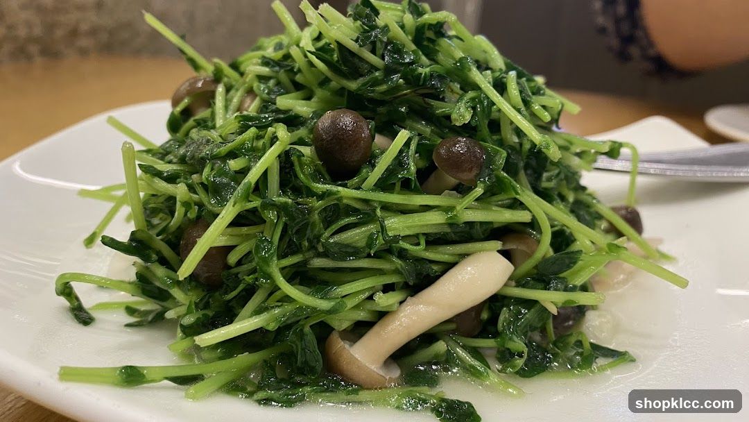 Stir-fried Pea Shoots with Mushrooms