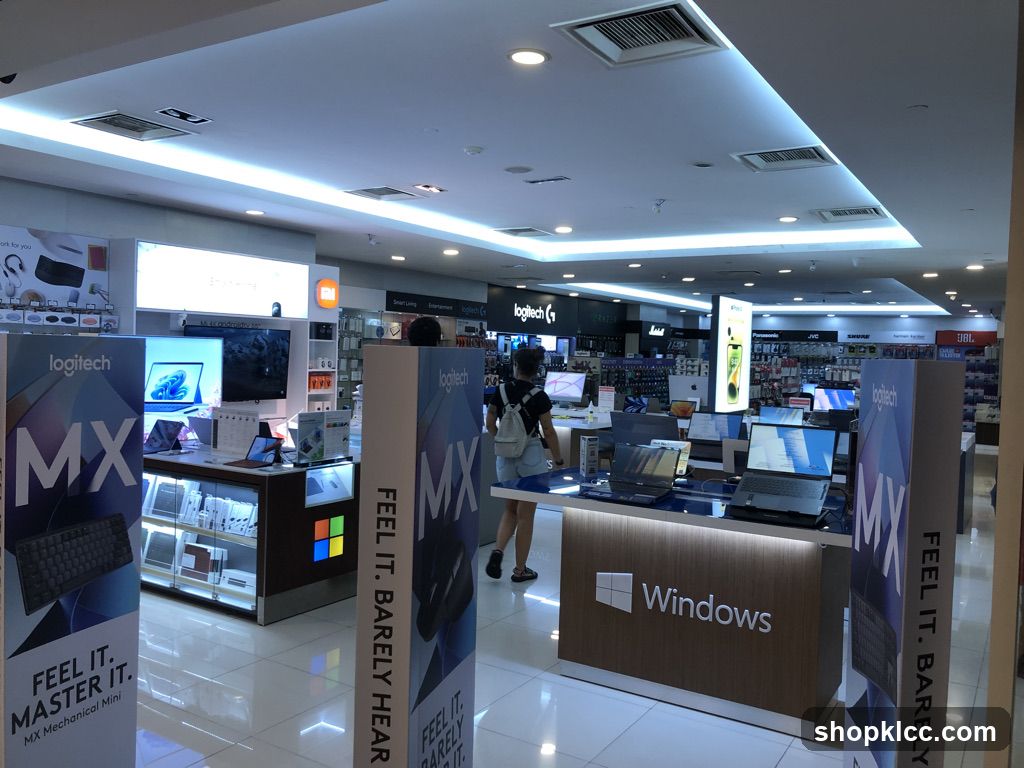 Electronics Store Display