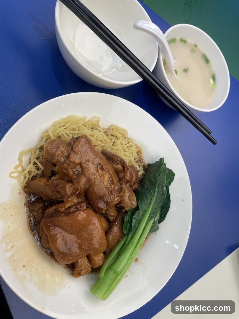 Braised Pork Knuckle Noodles
