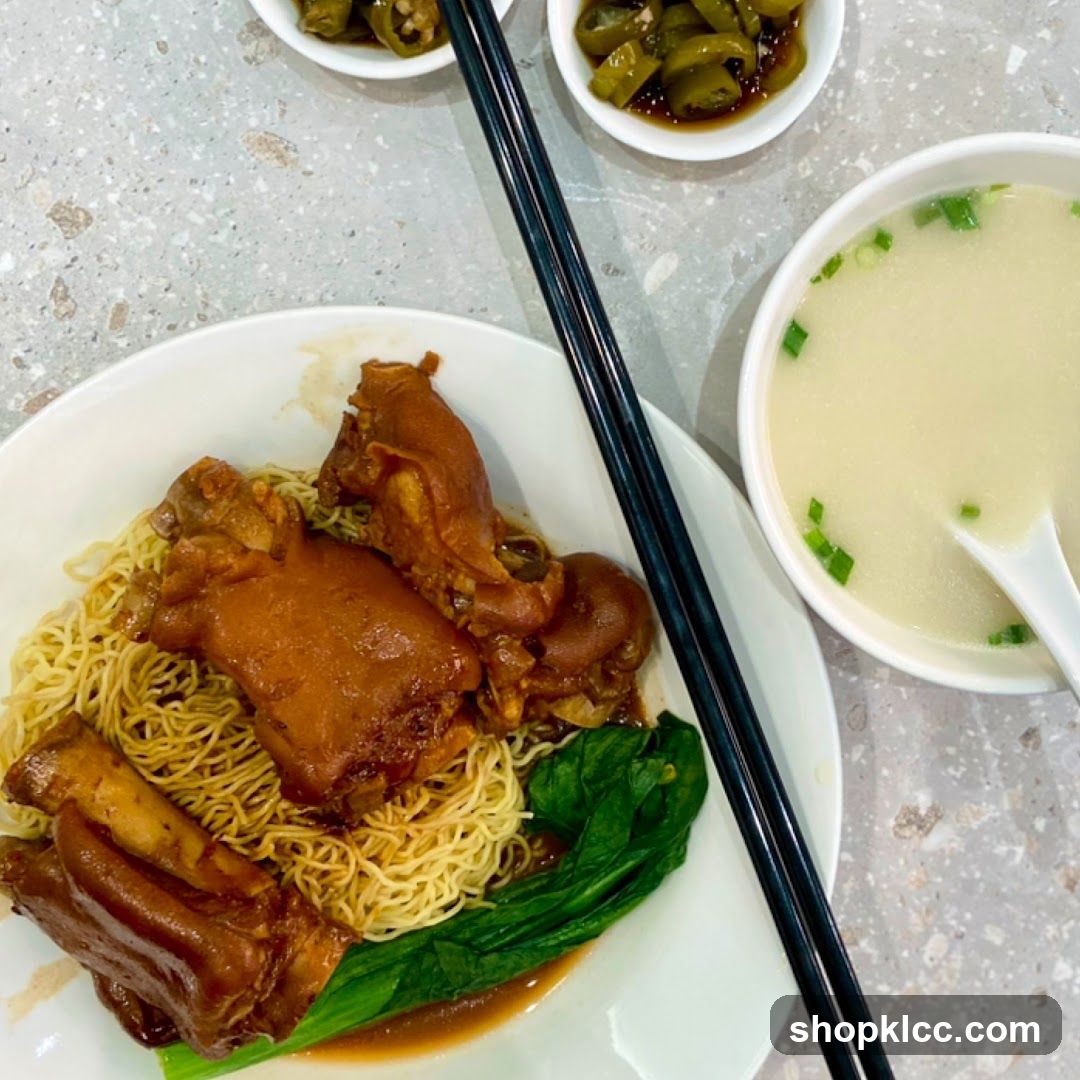 Braised Pork Knuckle Noodles