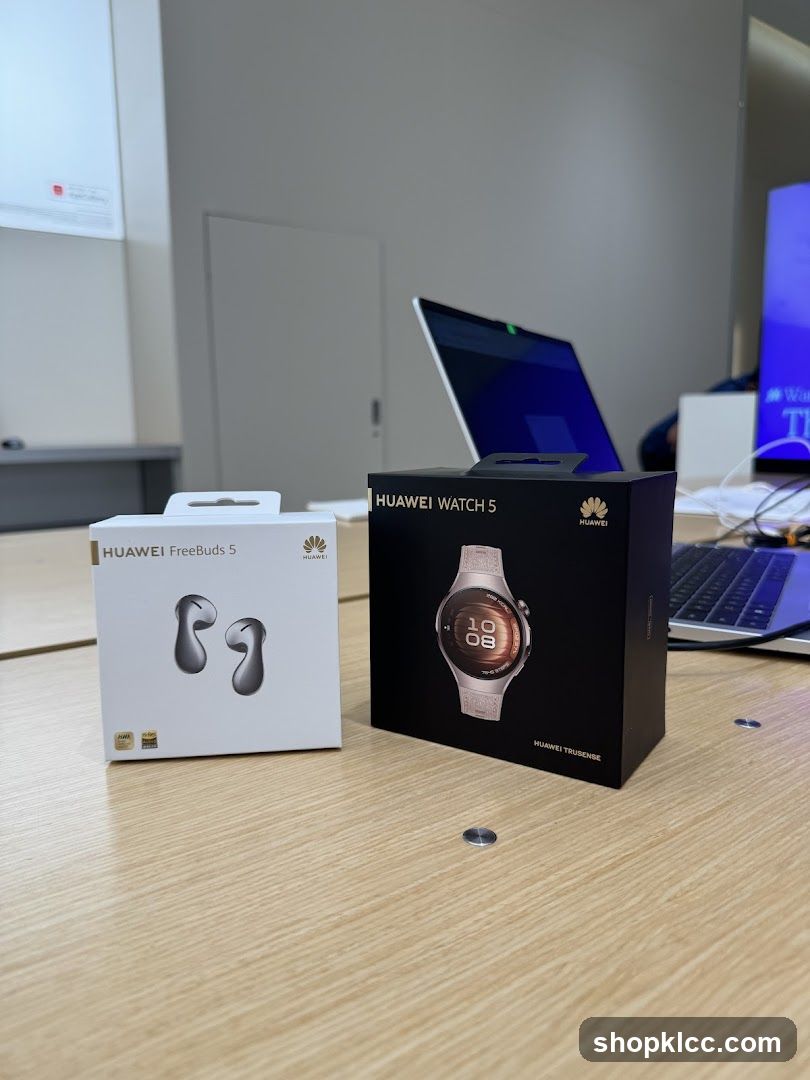 Huawei FreeBuds 5 and Huawei Watch 5