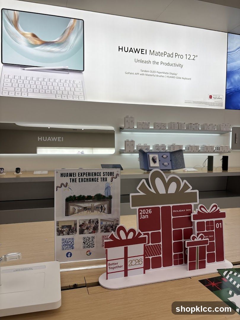 Huawei Experience Store Display