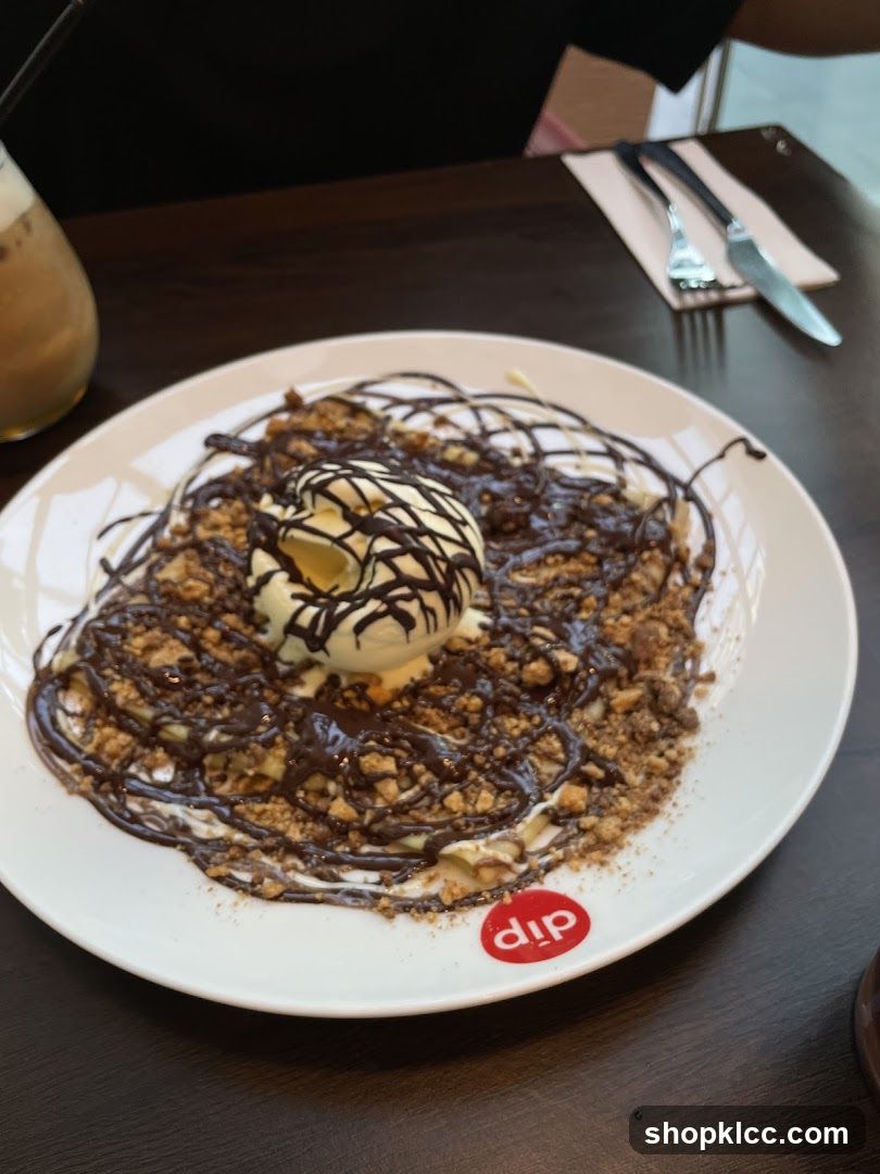 Dessert with Ice Cream and Chocolate Drizzle