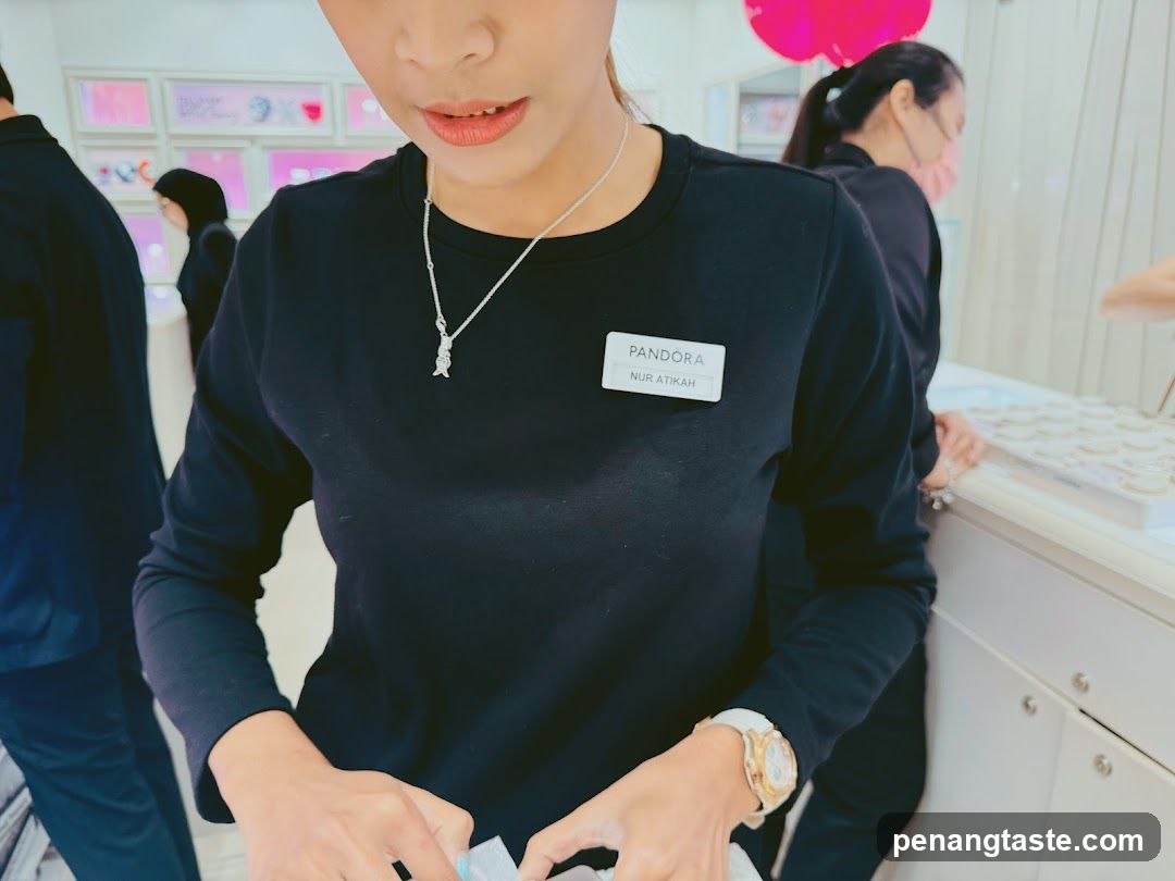 Pandora Employee