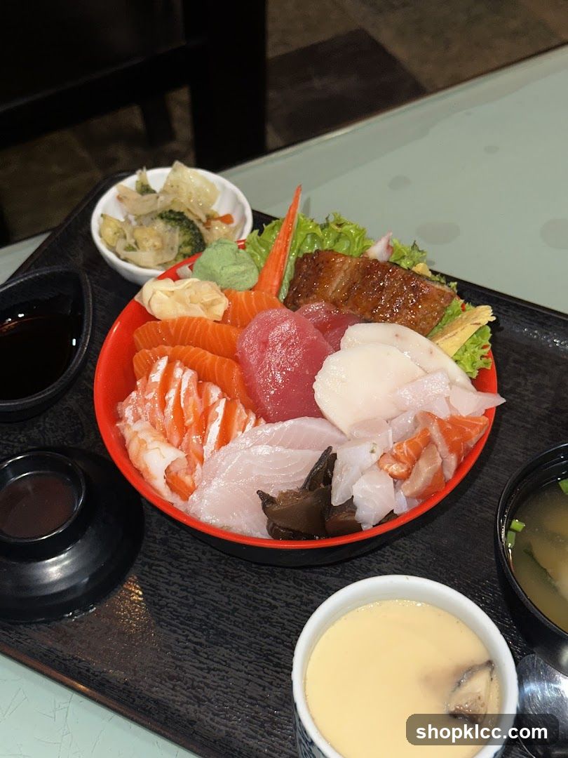 Sashimi Donburi