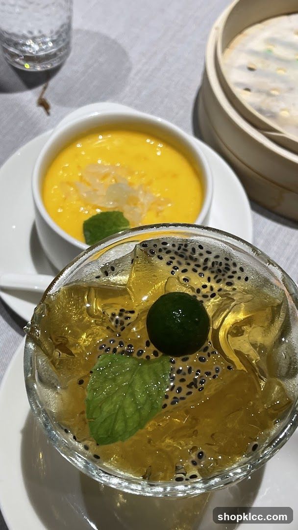 Dessert with Mango and Jelly