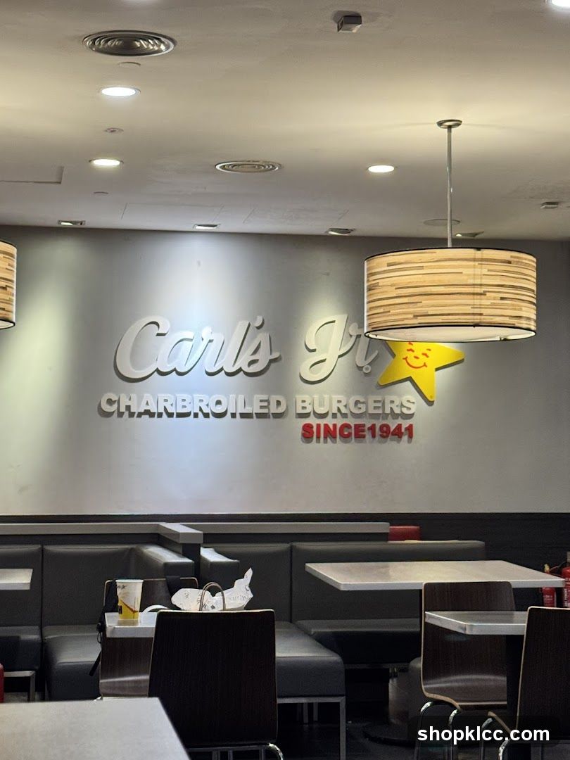Carl's Jr. Interior
