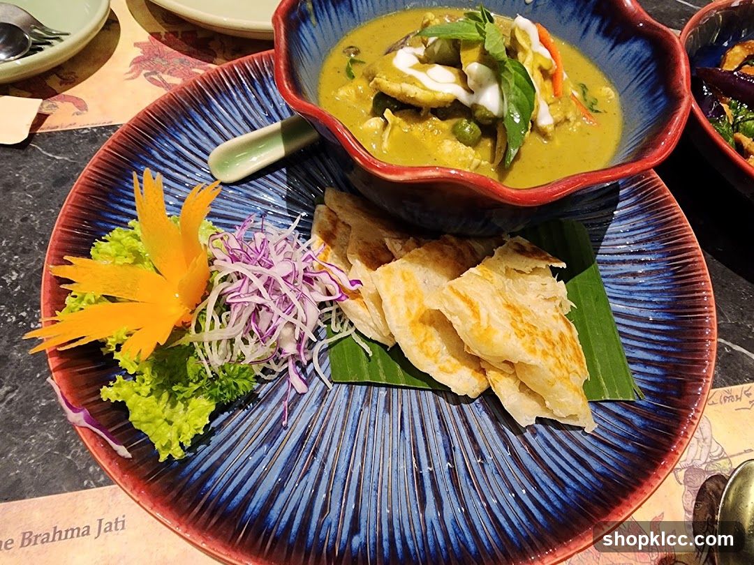Green Curry with Roti