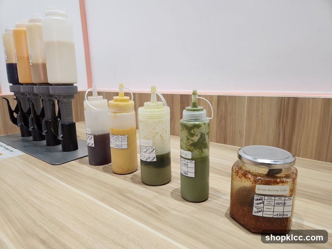 Condiment Station