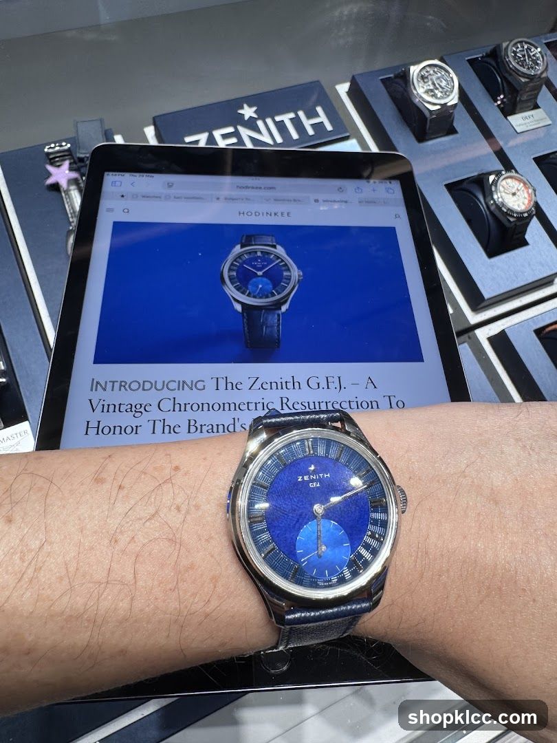 Zenith Watch Display