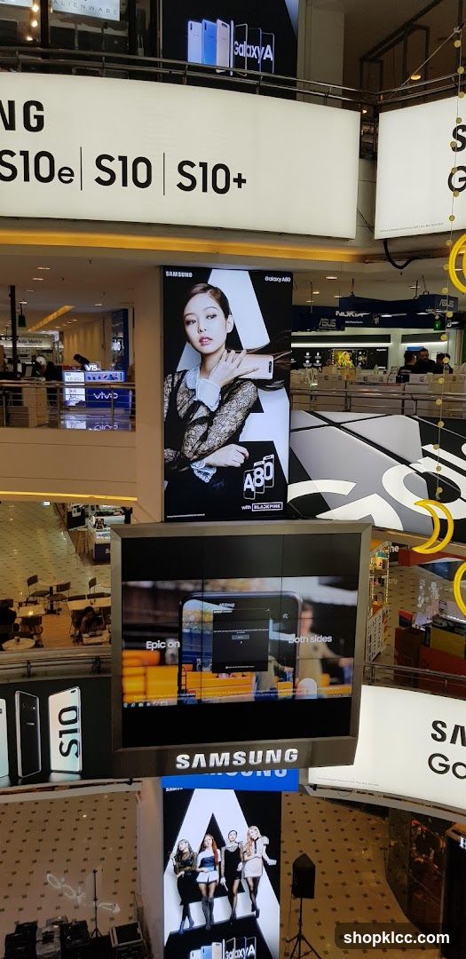 Samsung Galaxy Advertisement