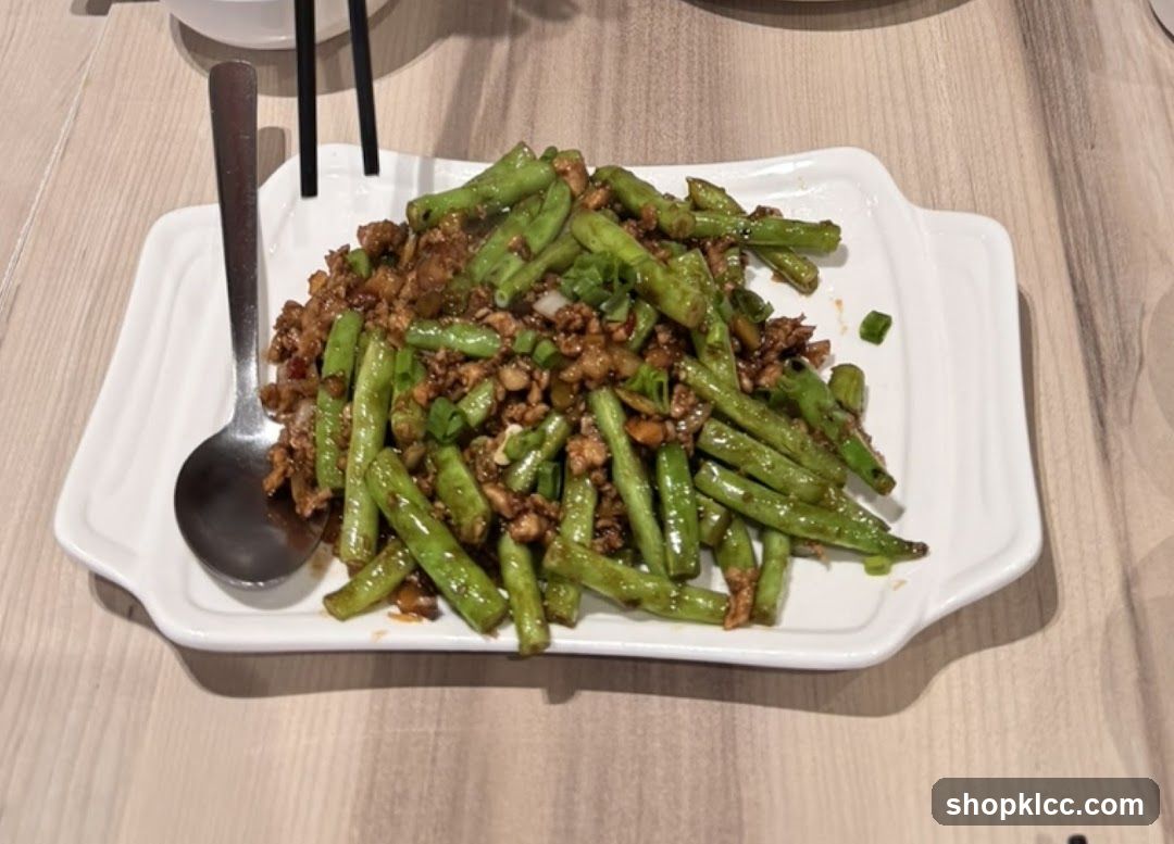 Stir-fried Green Beans with Minced Meat