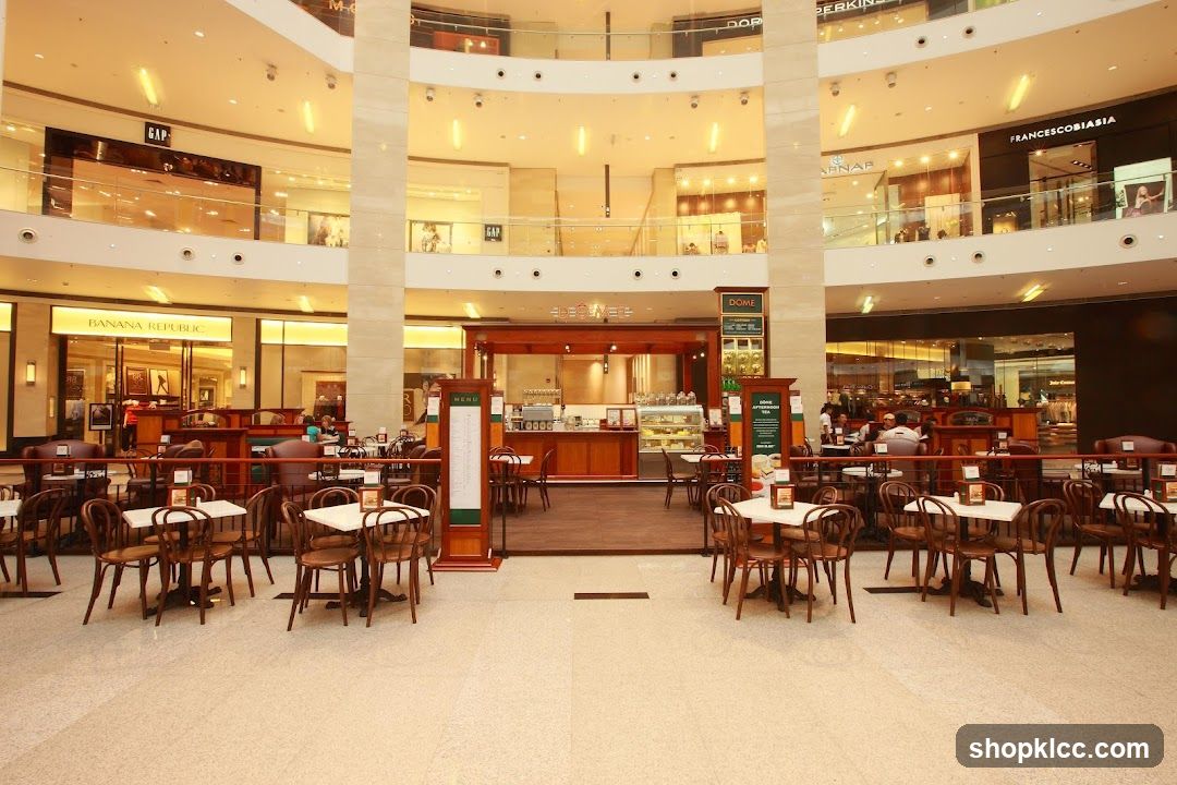 Cafe in a Mall