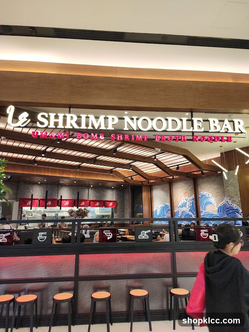 Le Shrimp Noodle Bar
