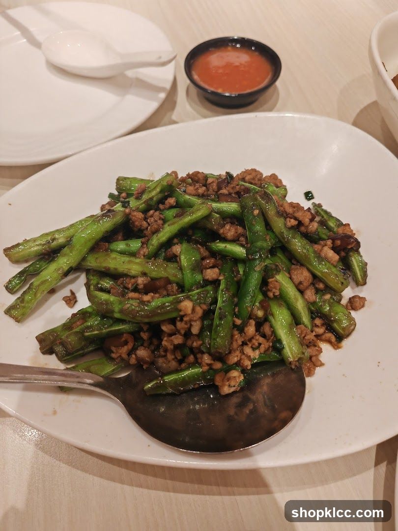 Stir-fried Green Beans with Minced Meat