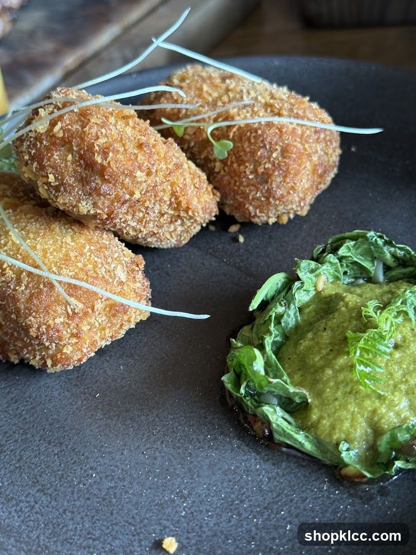 Croquettes with Green Sauce