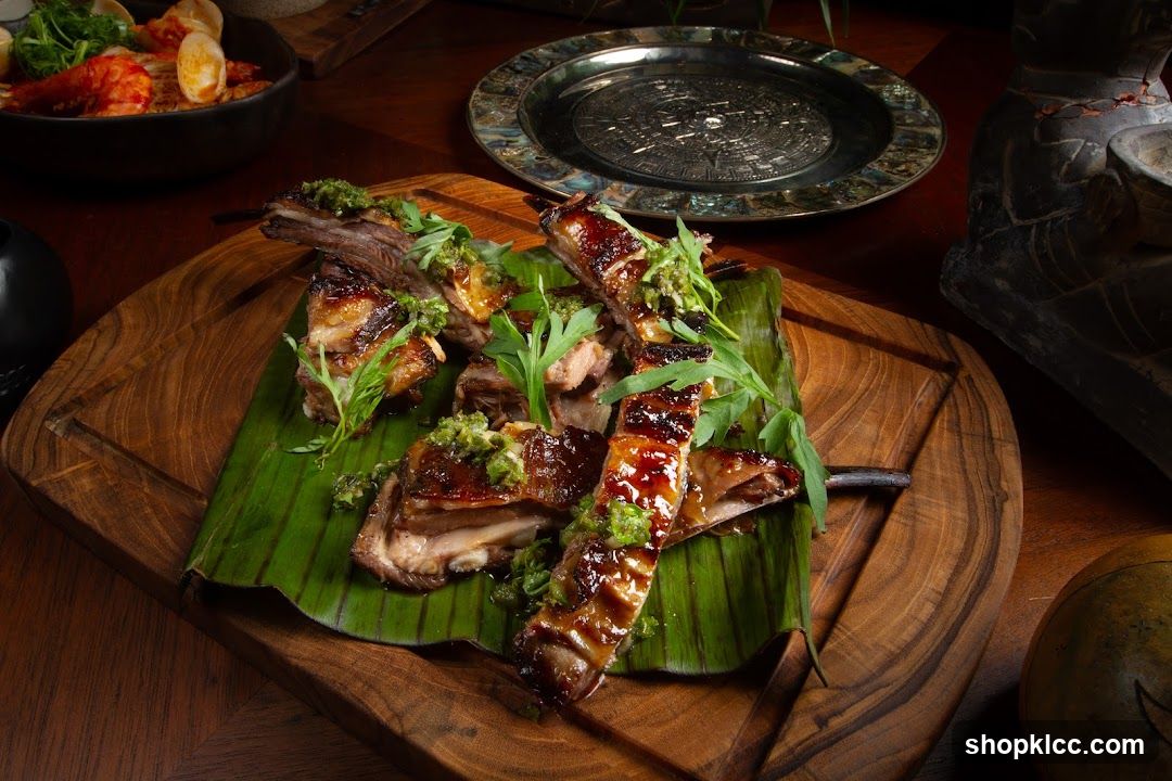 Ribs with Garnish