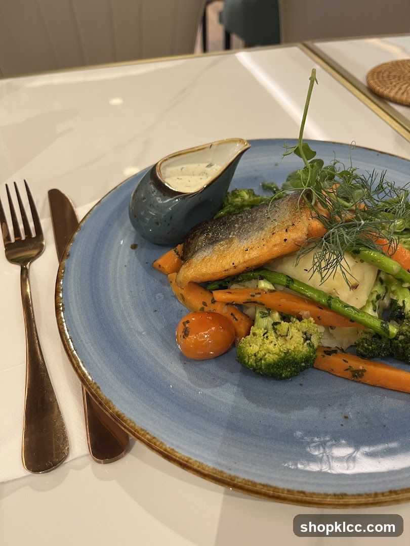 Nouvelle Cafe & Restaurant