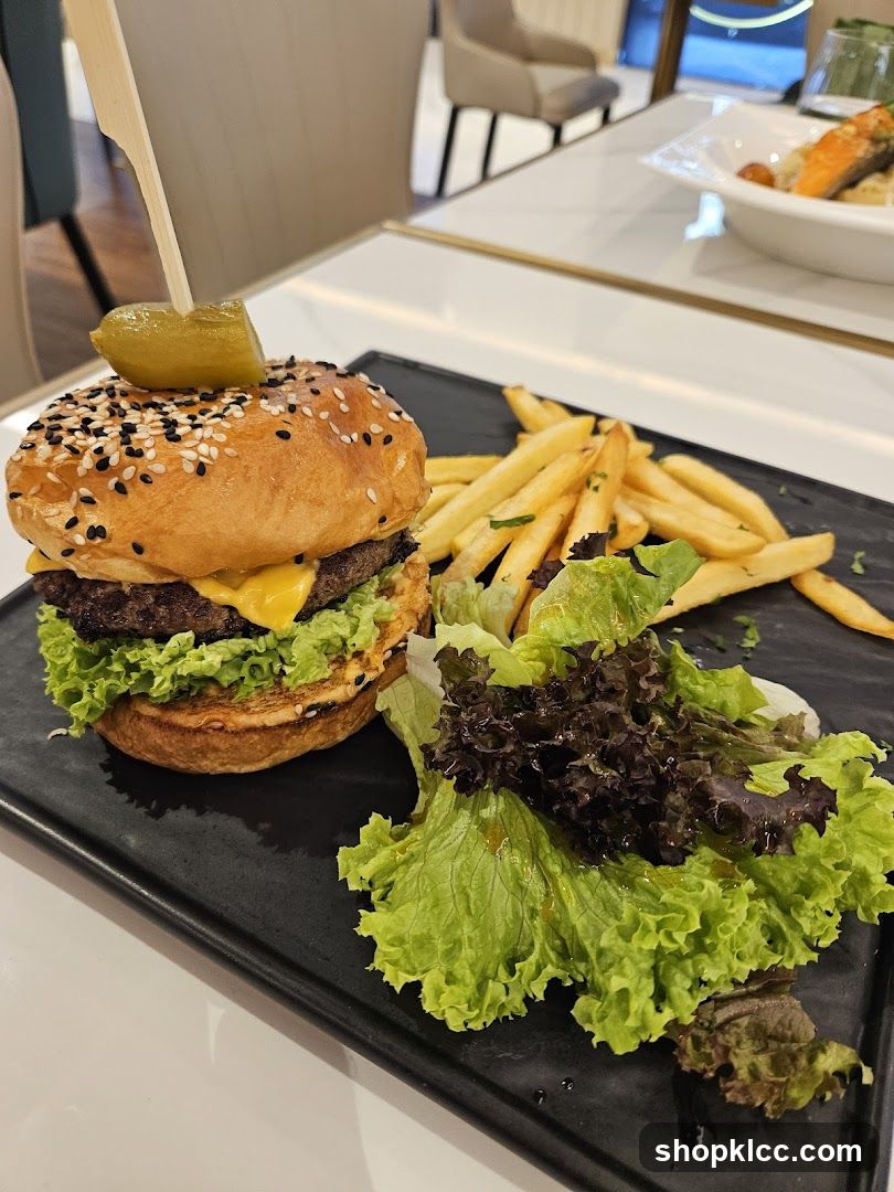 Nouvelle Cafe & Restaurant