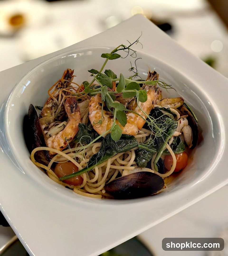 Nouvelle Cafe & Restaurant