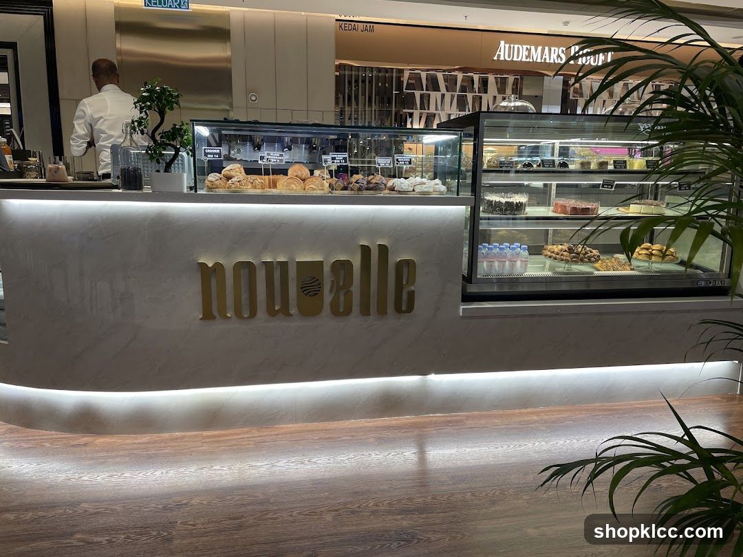 Nouvelle Cafe & Restaurant