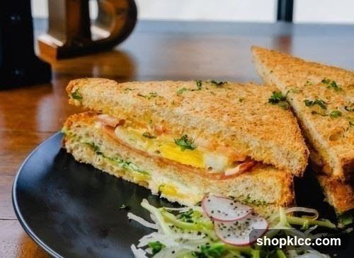 Sandwich with Egg and Ham
