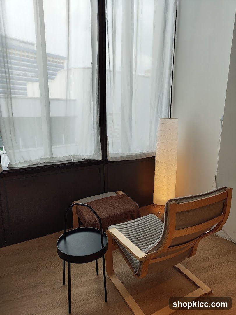 Modern Lounge Area