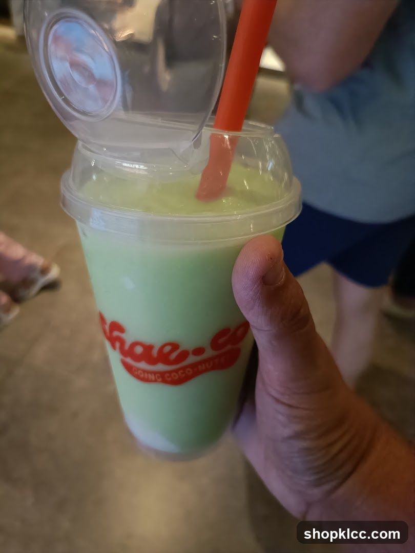 Green Smoothie with Logo