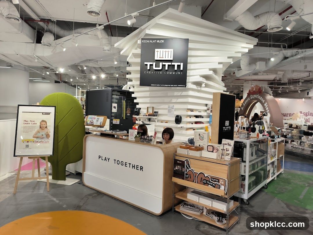 Tutti Creative Commune Store