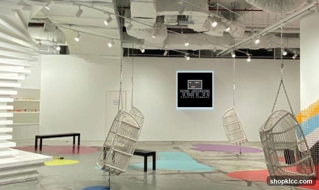 Creative Commune Interior