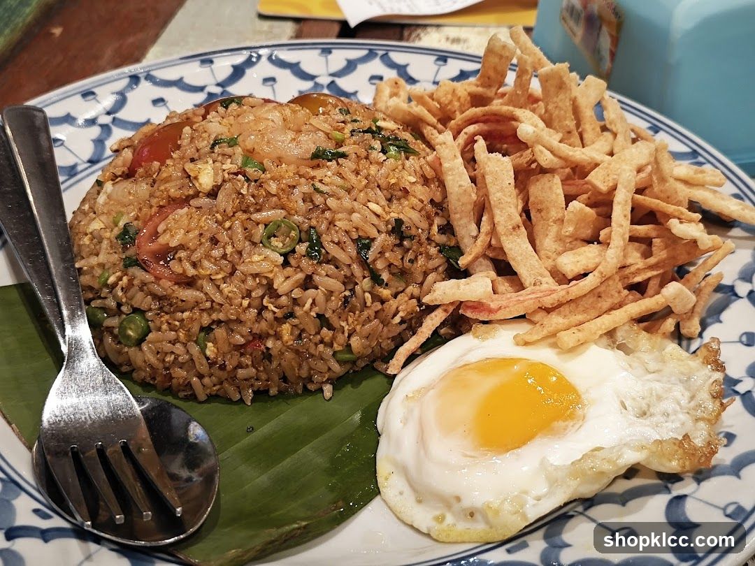 Fried Rice with Egg and Crispy Topping