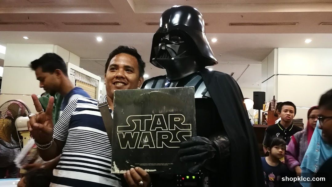 Darth Vader with Star Wars Vinyl